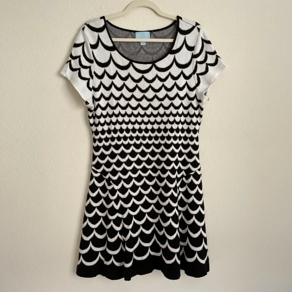CeCe White and Black Scalloped Sweater Dress - Picture 2 of 6